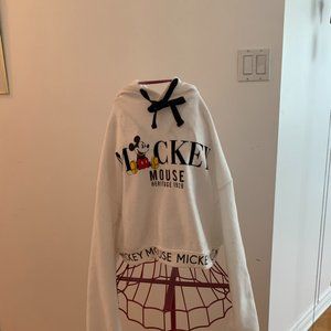 Disney Mickey Mouse Crop top